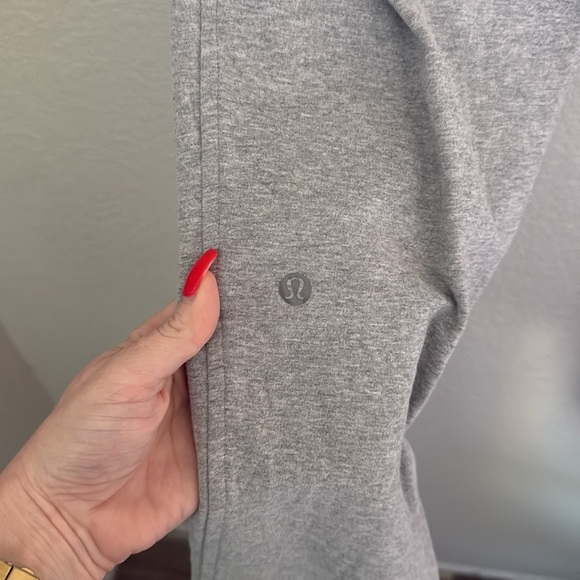 LULULEMON light heathered grey all time sweatpants - Picture 9 of 11